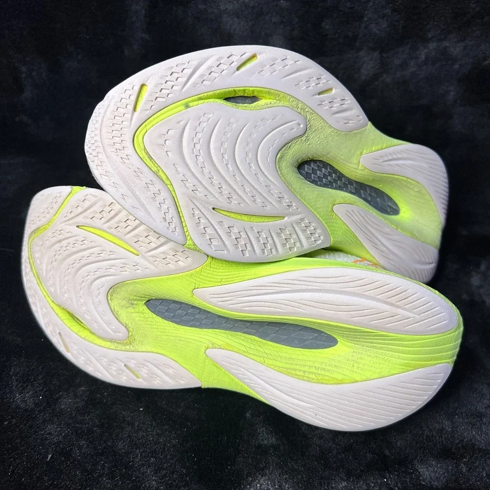 New Balance FuelCell Propel v4 WFCPRCA4 Unisex W8.5/M7 Shoes White Sneakers